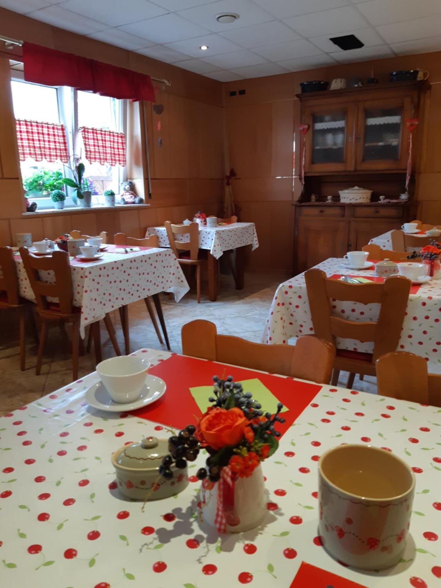 A L'Etoile D'Or Hotel Batzendorf Екстериор снимка